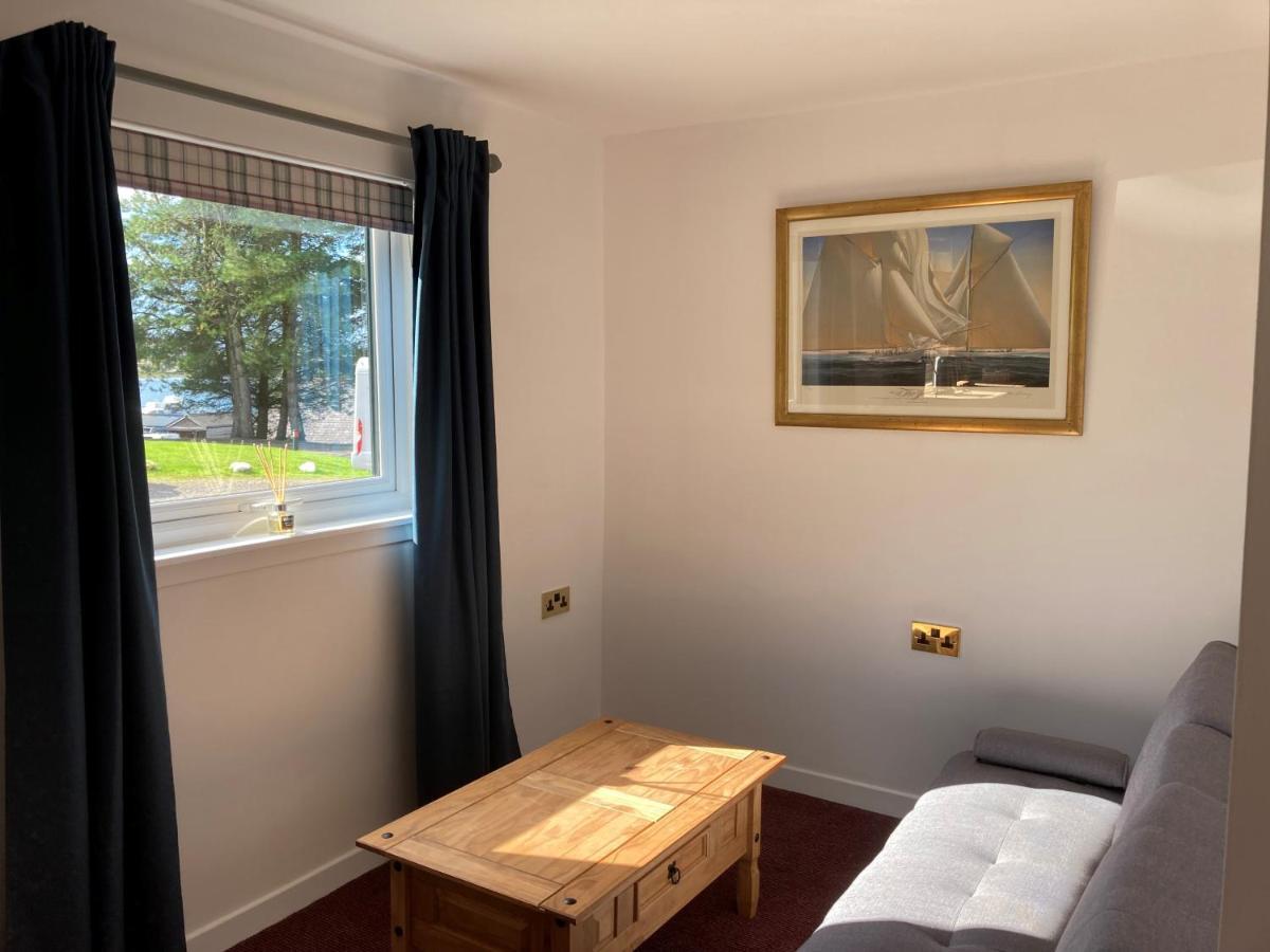 Oban Suites And Lodges By The Sea Bagian luar foto